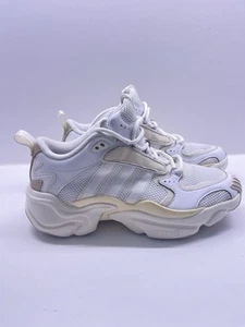 Adidas Magmur Runner Off White Sports Sneaker Trainers Women Size UK 6 Eur 39 - Picture 1 of 6