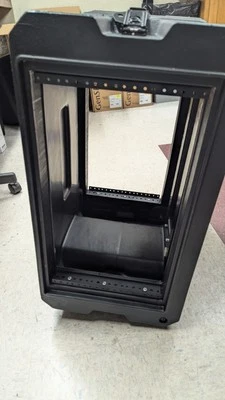 Gator G-PROR-6U-19 Rack Case - Black manufacture defect with 1 door MSRP $289.00 - Image 1 of 4