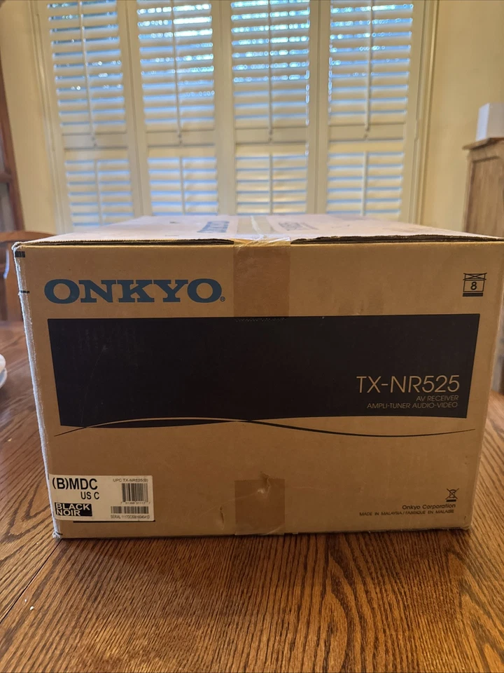 Onkyo TX-NR525 5.2  EXCELLENT CONDITION Home Theater Receiver 6 HDMI w/rmt - Image 1 of 4