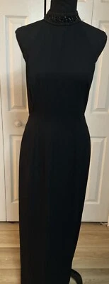 Vestido negro con cuentas Saks Fifth Avenue Folio Collection talla 8 Foto 1 de 4