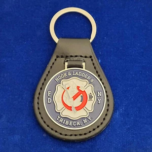 NY Firefighter Hook & Ladder 8 Ghostbusters Tribeca Leder Schlüsselanhänger - Bild 1 von 9
