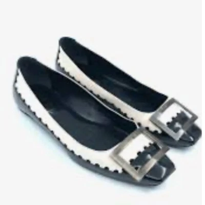 Trompeta Roger Vivier negra/crema charol gráfico planos 38 Foto 1 de 4