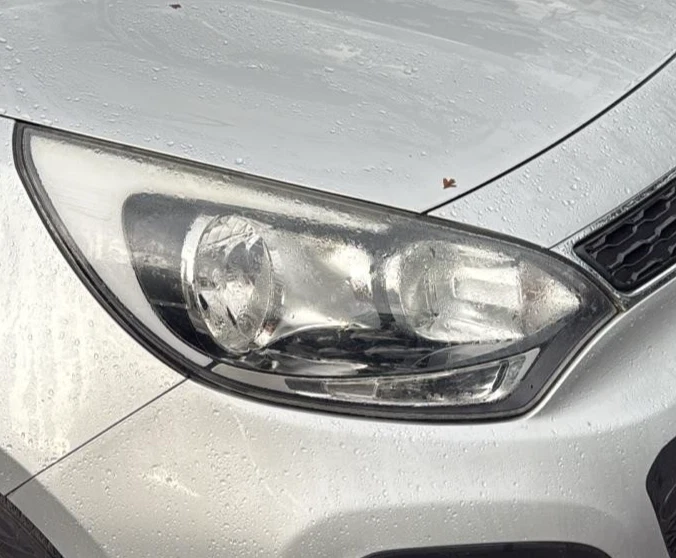 FARO DELANTERO DERECHO KIA RIO 5 PUERTAS 2011-2017 LADO CONDUCTOR O/S Foto 1 de 1