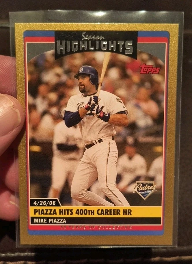 2006 Topps Updates & Highlights - Season Highlights Mike Piazza #UH172 Gold... - Image 1 of 1