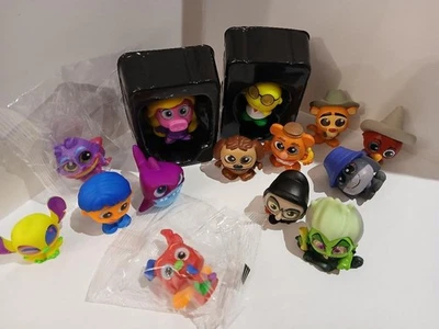 Disney Doorables Neon Glow Peek, Let's Go, Muppets, Villains  Combined Shipping - Image 1 of 2