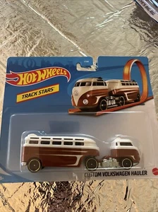 New 2019 Hot Wheels Track Stars Custom Volkswagen Hauler VW bus - Picture 1 of 2