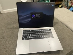 macbook pro 15 2017 i7 2.8 GHz 16GB 256GB SSD - Picture 1 of 7