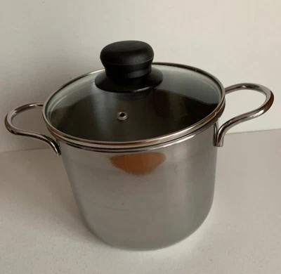 PENTOLA ACCIAIO INOX diametro 16 cm. con coperchio - Immagine 1 di 4