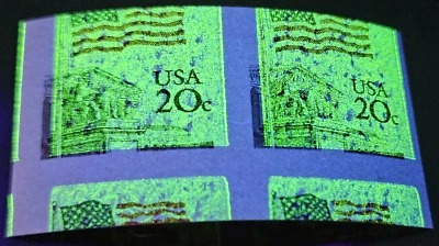 IMPERFORATE + MISCUT Scott #1895j, 20c Flag over Court, Wide Block Tagging MNH, - Image 1 of 2