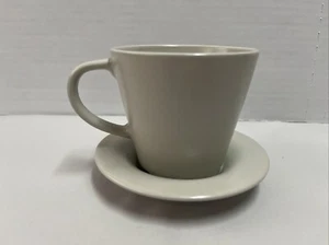 Tazza e piattino da caffè Ikea Dinera beige chiaro - Foto 1 di 7