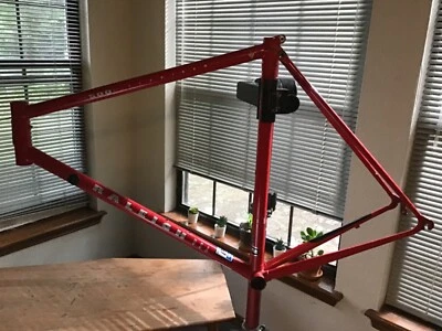 Raleigh technium aluminum 55cm frame vitage light - Image 1 of 4