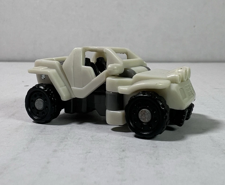 Hasbro Transformers Armada Rollbar Mini-Con Jeep - Image 1 of 4