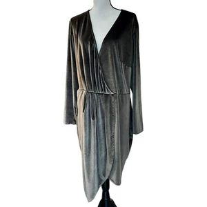 Club L Womens Dress Wrap Tulip Green Crushed Velvet Long Sleeve Mini 26 Plus New - Picture 1 of 13