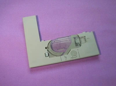 NEEDLE PLATE (B) ASSEMBLY FIT BROTHER XL3510,XL3600,XL3750 BM2700 XC8981021 (88) - Image 1 of 3