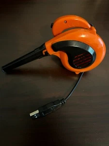 World's Smallest Mini Desktop Blower USB Powered - Picture 1 of 4