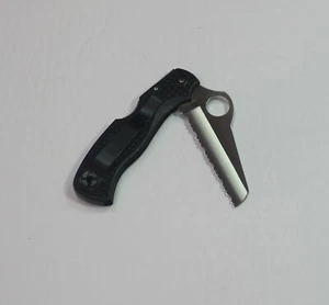 NEW in the Box Numbered C118SBK SPYDERCO Saver Salt Black Model Folding Knife - Picture 1 of 8
