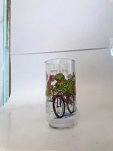 Kermit the Frog McDonalds The Great Muppet Caper Collector Glass 1981 Vintage - Picture 1 of 6