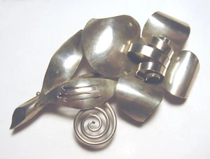 MODERNIST Mid Century GE-KA SMYCKEN-G KAPLAN Hand Wrought 925 FLOWER PIN Sweden - Picture 1 of 4