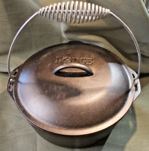 LODGE - 8 Quart Lodge 8 DC Cast Iron Dutch Oven , 10.5" - w/ Bail Handle - Picture 1 of 7