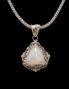 Fiery and Opulent Opal Pendant - Picture 1 of 2