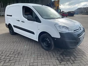 2018 Citroen Berlingo 750 LX L2 100 Only 60000 miles 3 seats Twin Side Doors - Picture 1 of 7