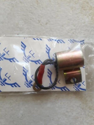 CONDENSATEUR Daihatsu Holden Isuzu  Subaru Suzuki  Toyota celica carina corolla - Immagine 1 di 2