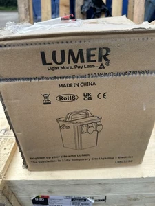 LUMER 3.3KVA STEP UP FROM 110V TO 240V TRANSFORMER 2x16A OUTLETS - Picture 1 of 6
