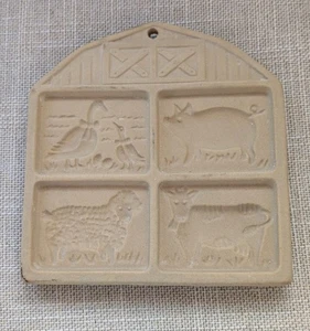Pampered Chef Cookie Art Stoneware Cookie Mold - 1994 Farmyard Friends - Picture 1 of 4