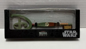 Llave coleccionable exclusiva de Star Wars Book of Boba Fett exclusiva de Disney Store - Imagen 1 de 8