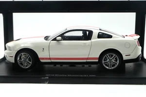 1/18 AUTOart Shelby Mustang GT 500 2010 White with Red Strip Model Condition A - Picture 1 of 9