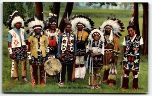 Postcard Ready for the Pow Wow Native American Indians UNP Linen - Picture 1 of 2