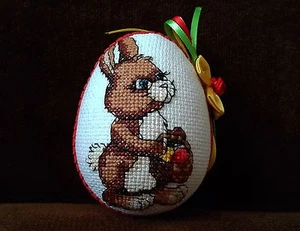 ÚNICO HUEVO CINTA ADORNOS CONEJO BORDADO HECHO A MANO PASCUA - Imagen 1 de 4