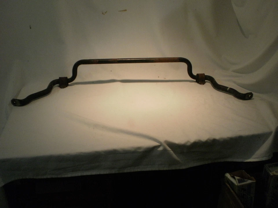 Soporte estabilizador barra estabilizadora delantera original OEM Toyota Supra MK3 1986.5-92 Foto 1 de 1