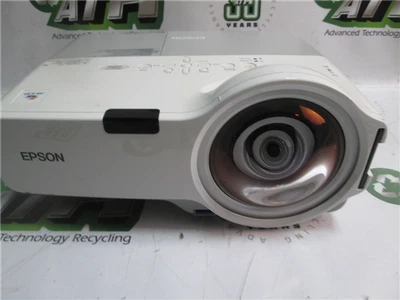 Epson H330A Projector 1080p HDMI Media Streaming 3041 Lamp Hours - Image 1 of 4