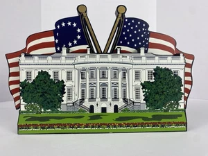 Stella's 2001 Casa Blanca Estante de Madera Cuidador 9/11 Recuerdo *HECHO EN LOS EE. UU.* - Imagen 1 de 13