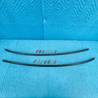 Juego de molduras de techo izquierdo y derecho BMW 650i 2012-2017 OEM 722735305 / 722735405 Foto 1 de 4