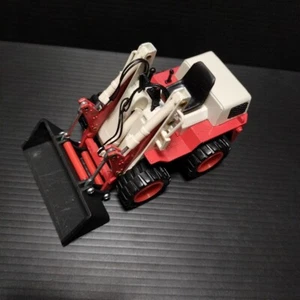 Yonezawa Komatsu SK07 Mini Loader 1/25 Diecast Model Japan 1980s Rare Used - Picture 1 of 9