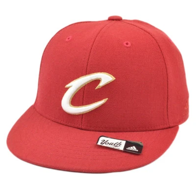 NBA Adidas Cleveland Cavaliers Cavs T552P Juvenil Billete Plano Ajustado Gorra Gorra  Foto 1 de 2