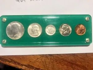 1964 U.S. Mint Set In Holder #180tm - Picture 1 of 6