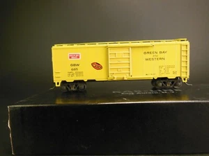 HO SCALE KAR-LINE GREEN BAY & WESTERN GBW 685 40' BOX CAR - Picture 1 of 4