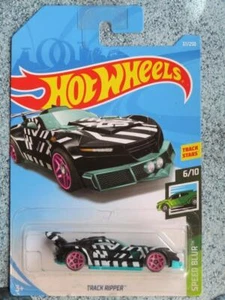 Hot Wheels 2019 #037/250 TRACK RIPPER black and white @B Long Card - Picture 1 of 2