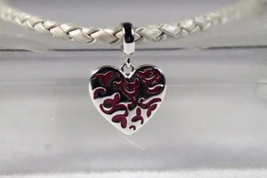 Authentic Chamilia Bead 'Floral Engraved Heart' Silver/Enamel #2020-0999 NIB - Picture 1 of 3