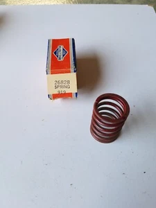 Briggs & Stratton Valve Spring 26828 - OEM Packaging - NEW - C4A - Picture 1 of 1