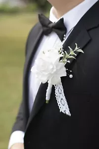 1 Pc Sinlge White Boutonniere for Men for Wedding Groom Groomsmen Artificial ... - Picture 1 of 5