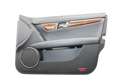 08-14 Panel de puerta interior pasajero delantero derecho mercedes w204 c300 2047208670 fabricante de equipos originales Foto 1 de 4