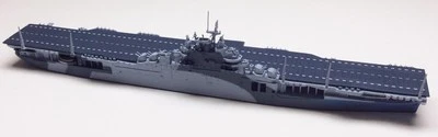 Modelo de barco Neptun T1310 portaaviones estadounidense Essex camuflado 1944 escala 1/1250 Foto 1 de 2
