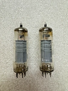 Par de tubos de salida Raytheon 7189A Mullard Japón a juego - Imagen 1 de 2