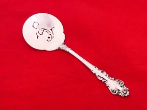 Reed & Barton Sterling Silver Spanish Baroque Heavy Tomato Server OI-9 - Picture 1 of 4