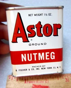 Vintage Astor Ground NUTMEG 1 1/2 oz spice tin, Great graphics & colors NEW FULL - Picture 1 of 4