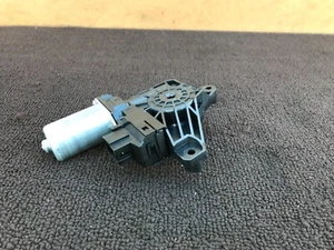 Mercedes W205 C250 C350 C43 2015-2018 motor ventana eléctrica conductor trasero izquierdo OEM - Imagen 1 de 3